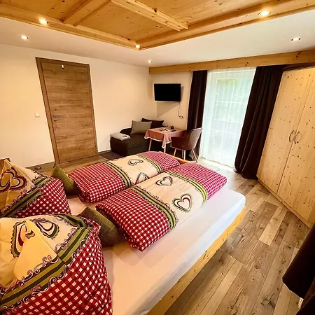 Angstingerhof - Familie Islitzer Çiftlik konaklama