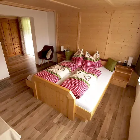 Angstingerhof - Familie Islitzer Çiftlik konaklama *